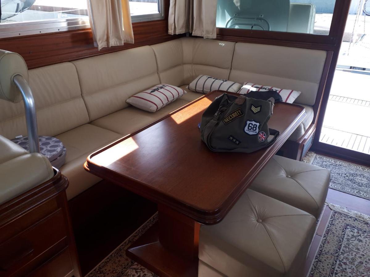 Delphin 4 Odysea It Bateau-hôtel